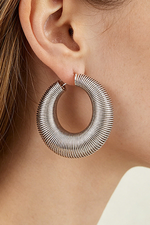 Polished Slinky Wire Hoop Earrings