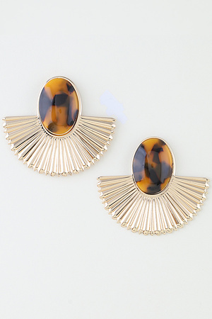 Pleated gold tone fan and resin oval stud earrings