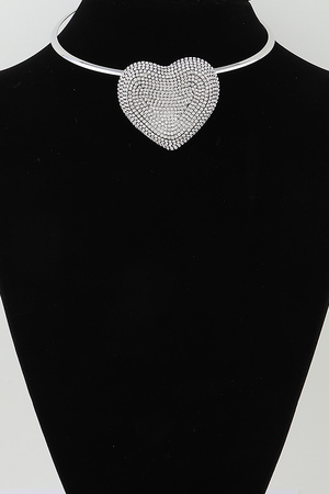 Bejeweled Heart Statement Choker Necklace