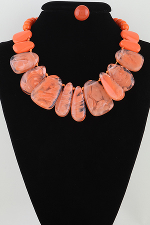 Marble Ripple Stone Statement Necklace