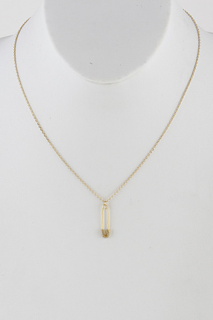 Safety Pin Necklace 9JAD5