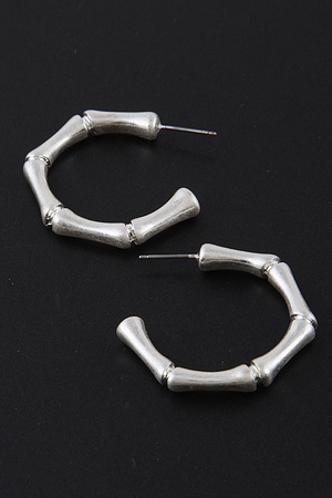 earring 300 9EBF9