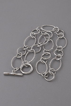 Unique Chain Toggle Necklace