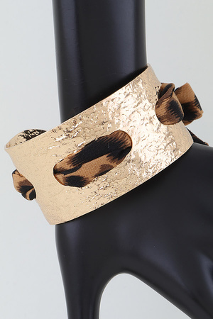 Hammered Fabric Weave Cuff Bracelet