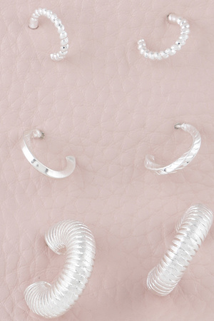 Fine Detailed Hoop Earrings