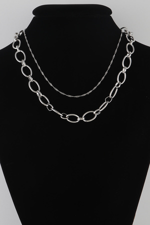 Bulk Chain Double Layered Necklace