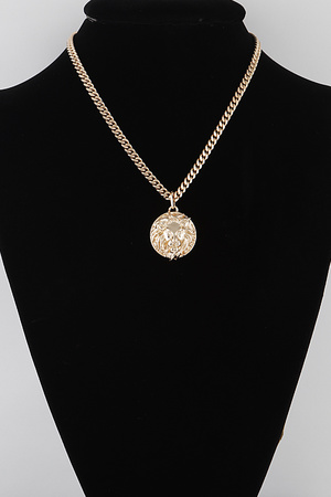 Engraved Lion Emblem Pendant Necklace