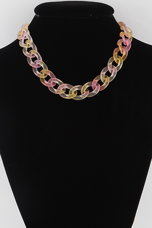 Gradient Curb Chain Necklace