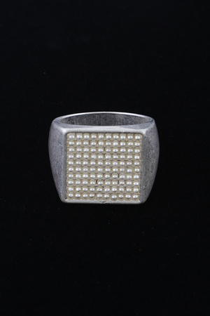 Full Of Pearls Square Ring