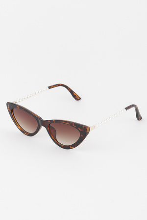 Beaded Retro Cateye Sunglasses