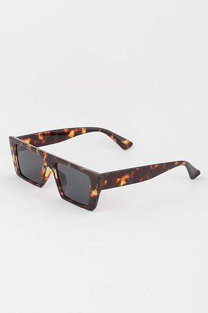 Sharp Straight Brow Sunglasses