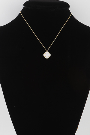 Stone Clover Pendant Necklace
