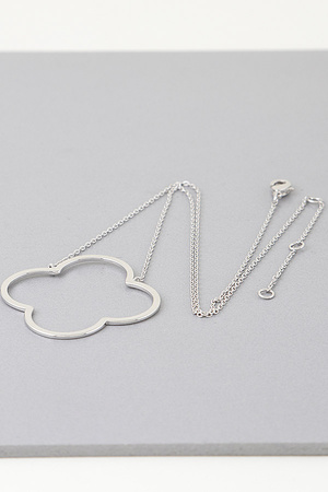 Modern Open Clover Pendant Necklace