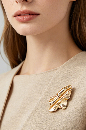 Polished Flow Wrap Brooch