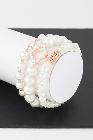Triple Pearl Pendant Bracelet