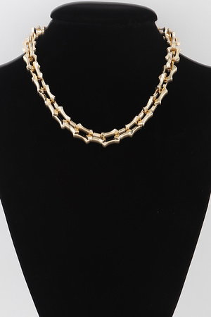 Stand Out Link Chain Necklace
