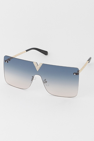 Luxury V Detailed Shield Sunglasses