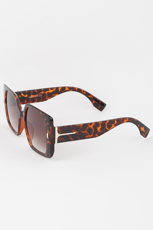 Bolted Gradient Box Sunglasses