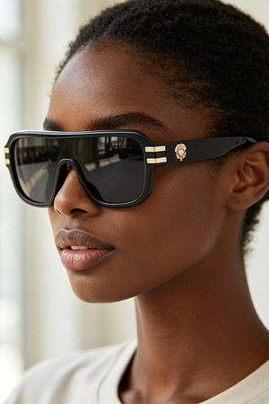 Luxury Lion Emblem Straight Shield Sunglasses