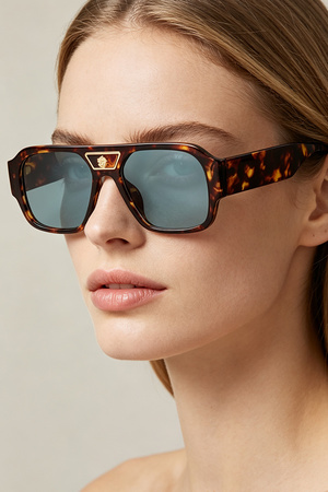 Embellished Lion Straight Aviator Sunglasses
