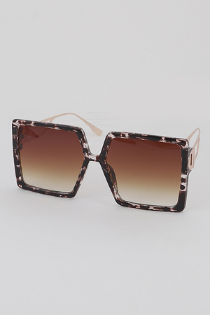Unique Frame Pentagon Sunglasses