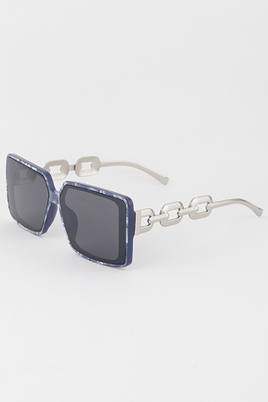 Minimal Link Chain Square Sunglasses