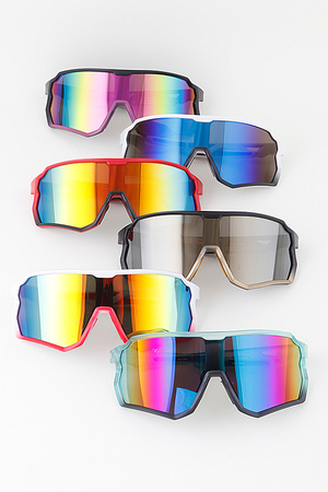 Oversized Gradient Curved Shield Sunglasses