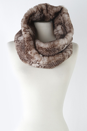 Simple Print Infinity Neck Warmer 9JBB