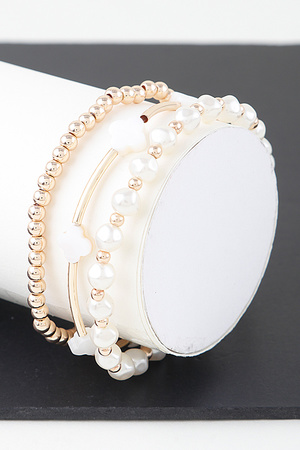 Multi Clover Beaded Bracelet