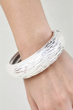 Polished Ripple Round Cuff Bracelet