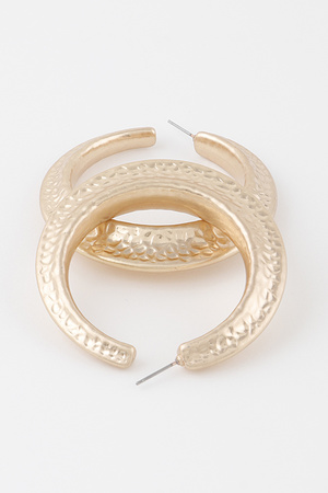 Scaled Indent Hoop Earrings