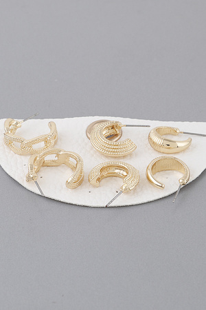 Multi Ribbed Hoop Earrings Set