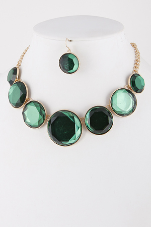 Cluster of Circle Faux Stone Statement Necklace Set 5IDA3
